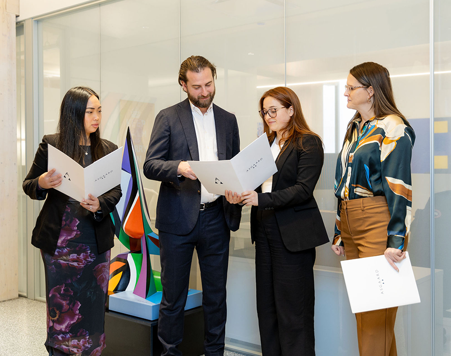 885x700_Photo groupe-2